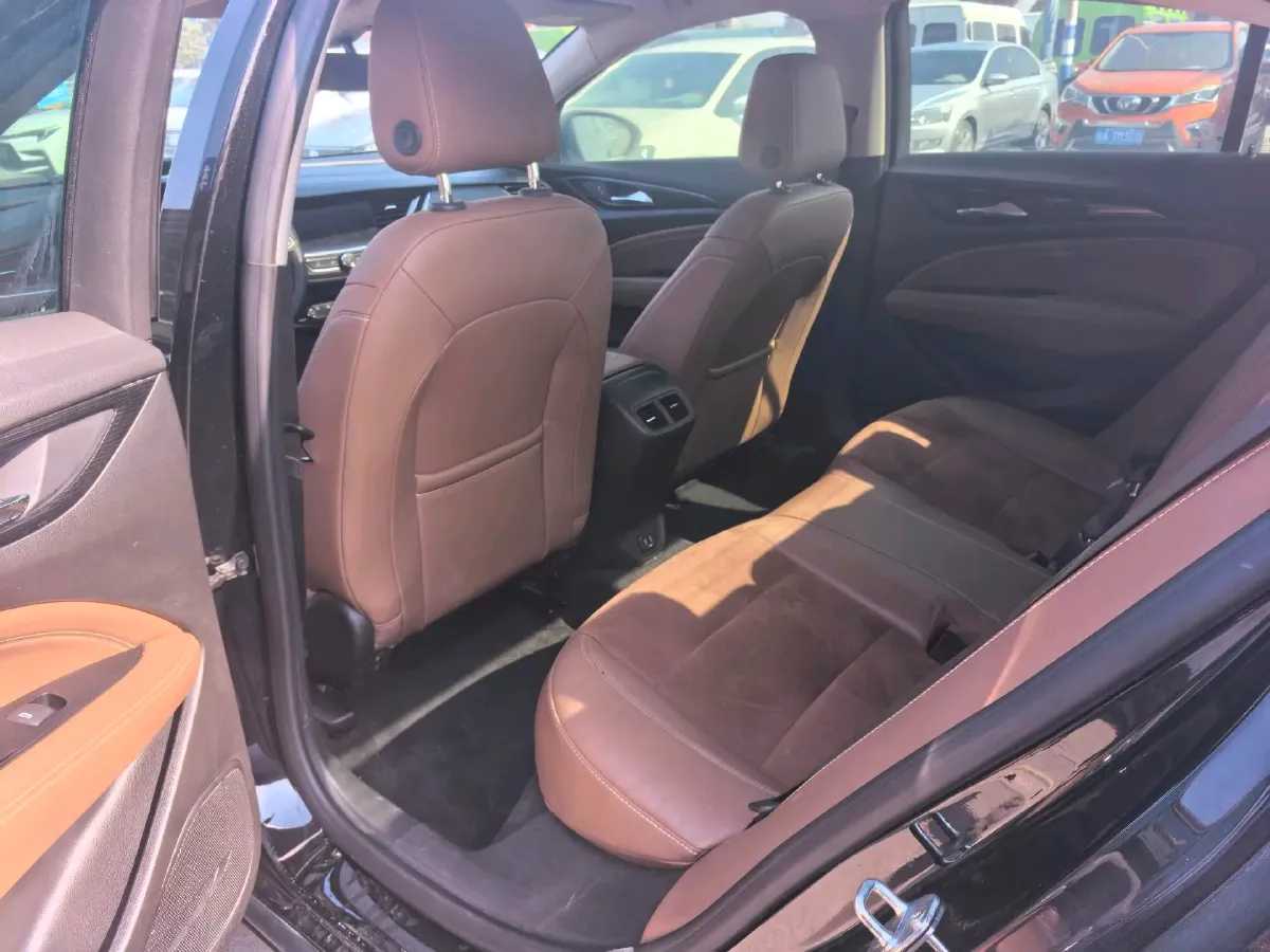 2022 Buick Regal 1.5T 169HP L4 9AT,autocango,china used car exporter,china ev exporter,chinese used car exporter,chinese used ev exporter
