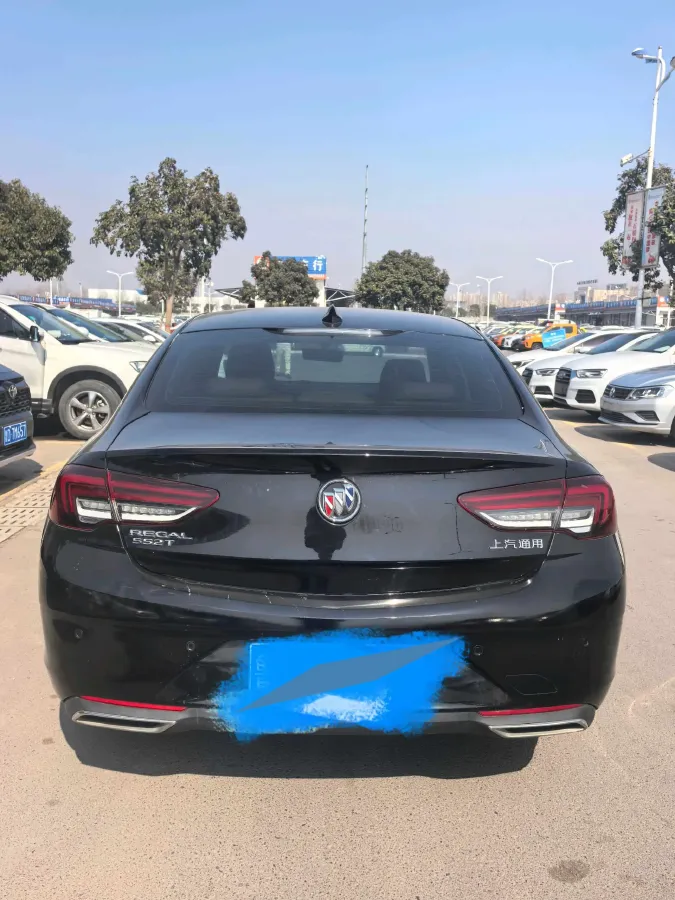 2022 Buick Regal 1.5T 169HP L4 9AT,autocango,china used car exporter,china ev exporter,chinese used car exporter,chinese used ev exporter
