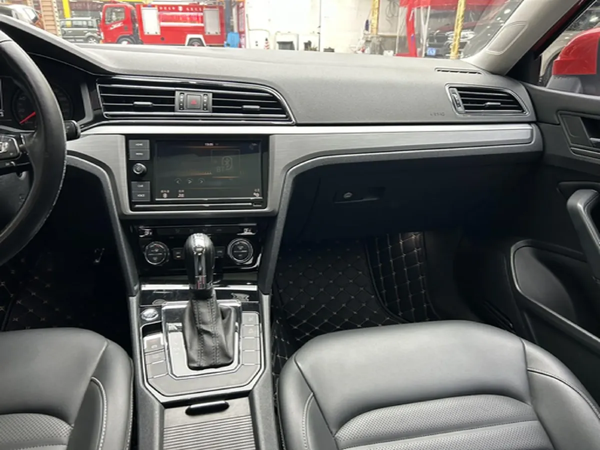 2019 Volkswagen Passat 1.4T 150HP L4 7DCT,autocango,china used car exporter,china ev exporter,chinese used car exporter,chinese used ev exporter