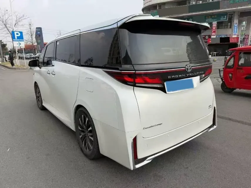2024 Toyota Vellfire 2.5L 190HP L4 E-CVT Hybrid,autocango,china used car exporter,china ev exporter,chinese used car exporter,chinese used ev exporter