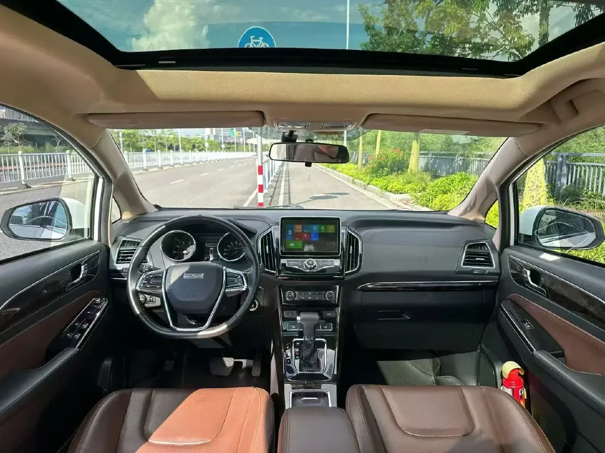 2017 LiFan XuanLang 1.5T 141HP L4 8AT,autocango,china used car exporter,china ev exporter,chinese used car exporter,chinese used ev exporter