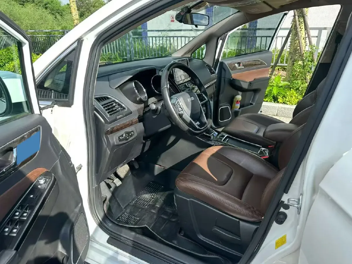 2017 LiFan XuanLang 1.5T 141HP L4 8AT,autocango,china used car exporter,china ev exporter,chinese used car exporter,chinese used ev exporter