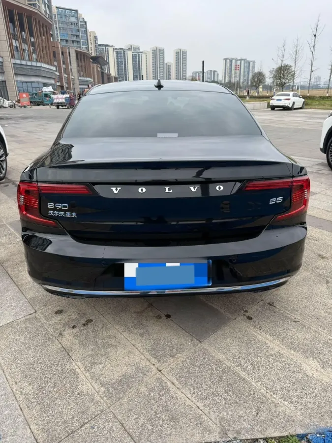 2025 Volvo S90 2.0T 250HP L4 8AT,autocango,china used car exporter,china ev exporter,chinese used car exporter,chinese used ev exporter
