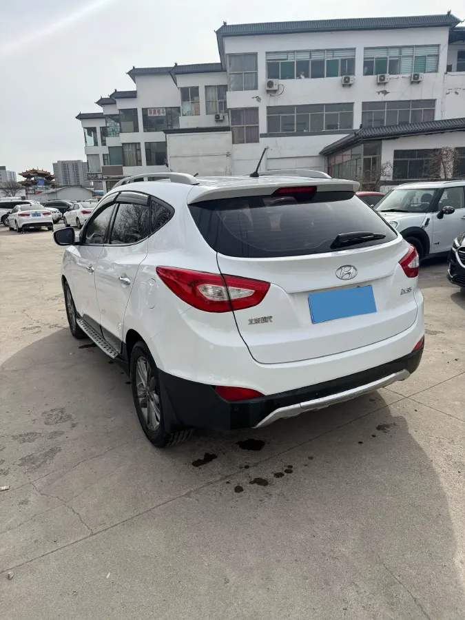 2015 Hyundai ix35 2.0L 165HP L4 6AT,autocango,china used car exporter,china ev exporter,chinese used car exporter,chinese used ev exporter