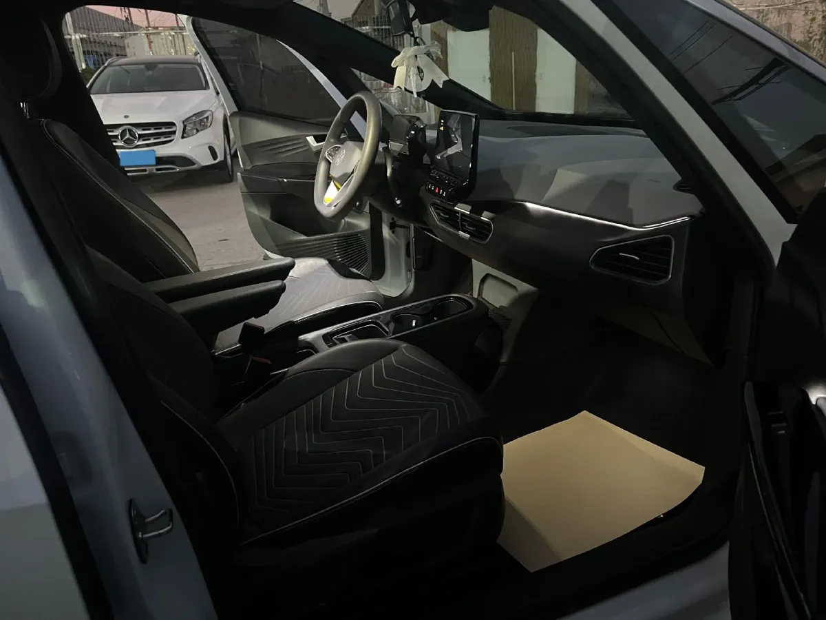 2023 Volkswagen ID.3 BEV 52.8KWH,autocango,china used car exporter,china ev exporter,chinese used car exporter,chinese used ev exporter