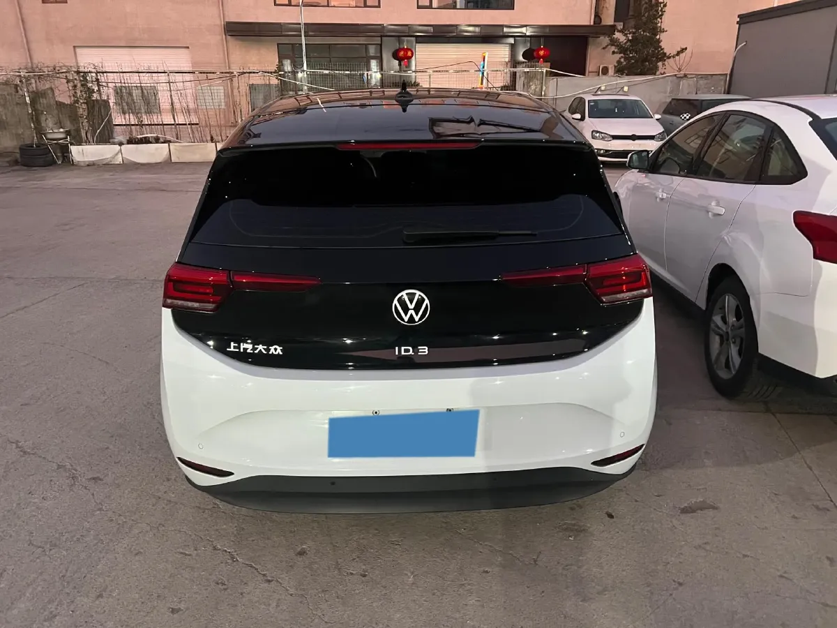 2023 Volkswagen ID.3 BEV 52.8KWH,autocango,china used car exporter,china ev exporter,chinese used car exporter,chinese used ev exporter