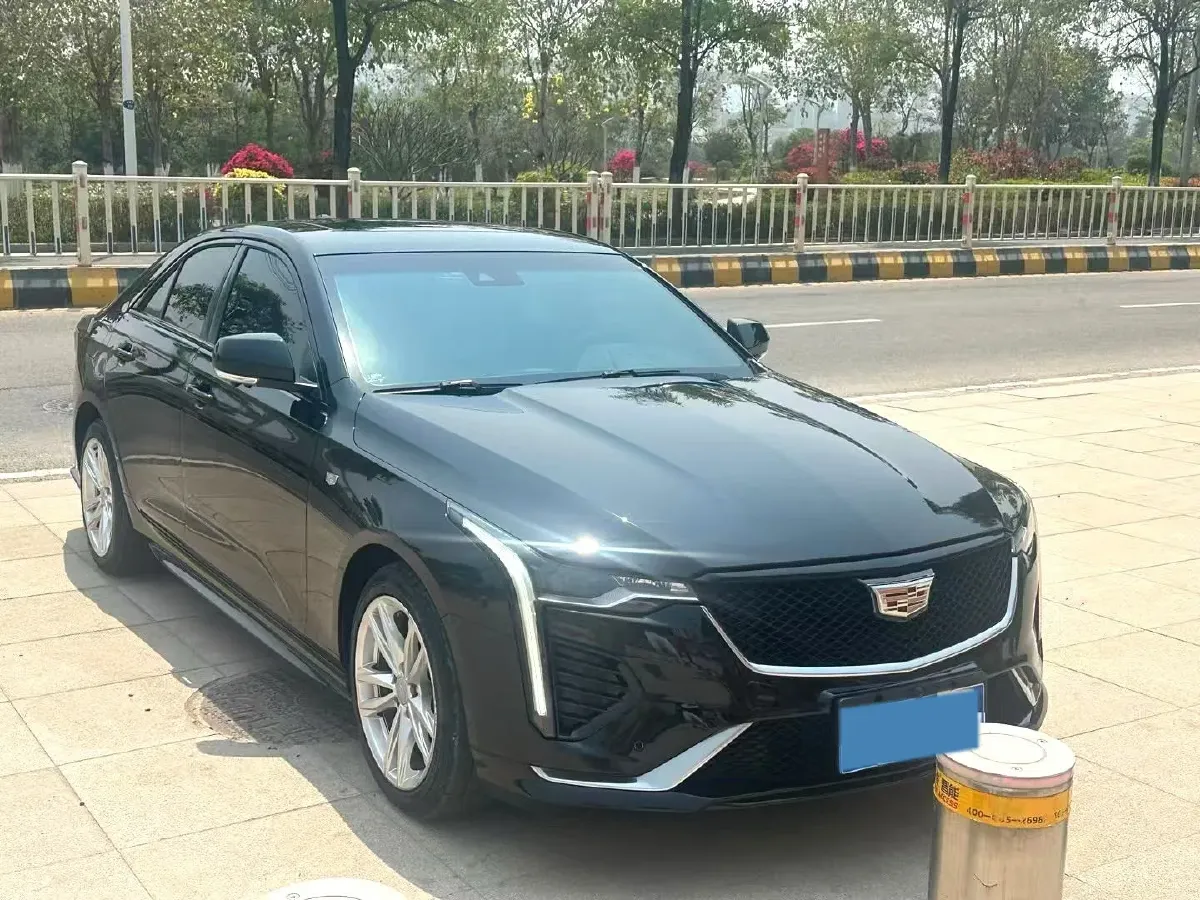 2022 Cadillac CT4 2.0T 237HP L4 8AT,autocango,china used car exporter,china ev exporter,chinese used car exporter,chinese used ev exporter