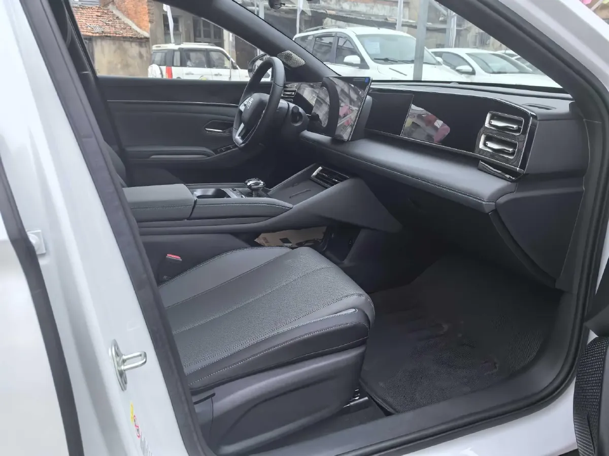 2025 BYD QinL 1.5L 101HP L4 E-CVT PHEV 15.87KWH,autocango,china used car exporter,china ev exporter,chinese used car exporter,chinese used ev exporter