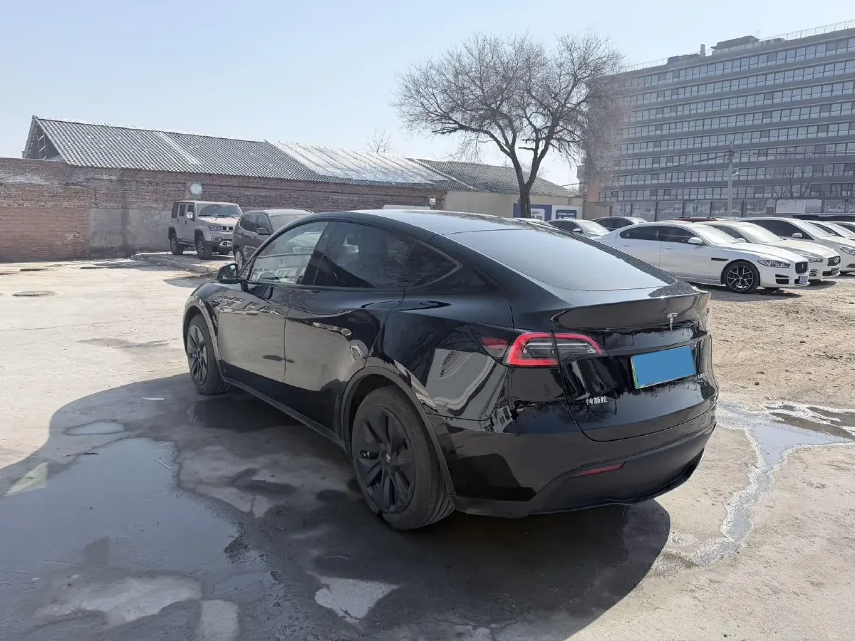 2022 Tesla Model Y BEV 60KWH,autocango,china used car exporter,china ev exporter,chinese used car exporter,chinese used ev exporter