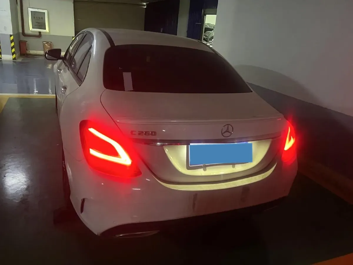 2020 Mercedes-Benz C Class 1.5T 184HP L4 9AT,autocango,china used car exporter,china ev exporter,chinese used car exporter,chinese used ev exporter