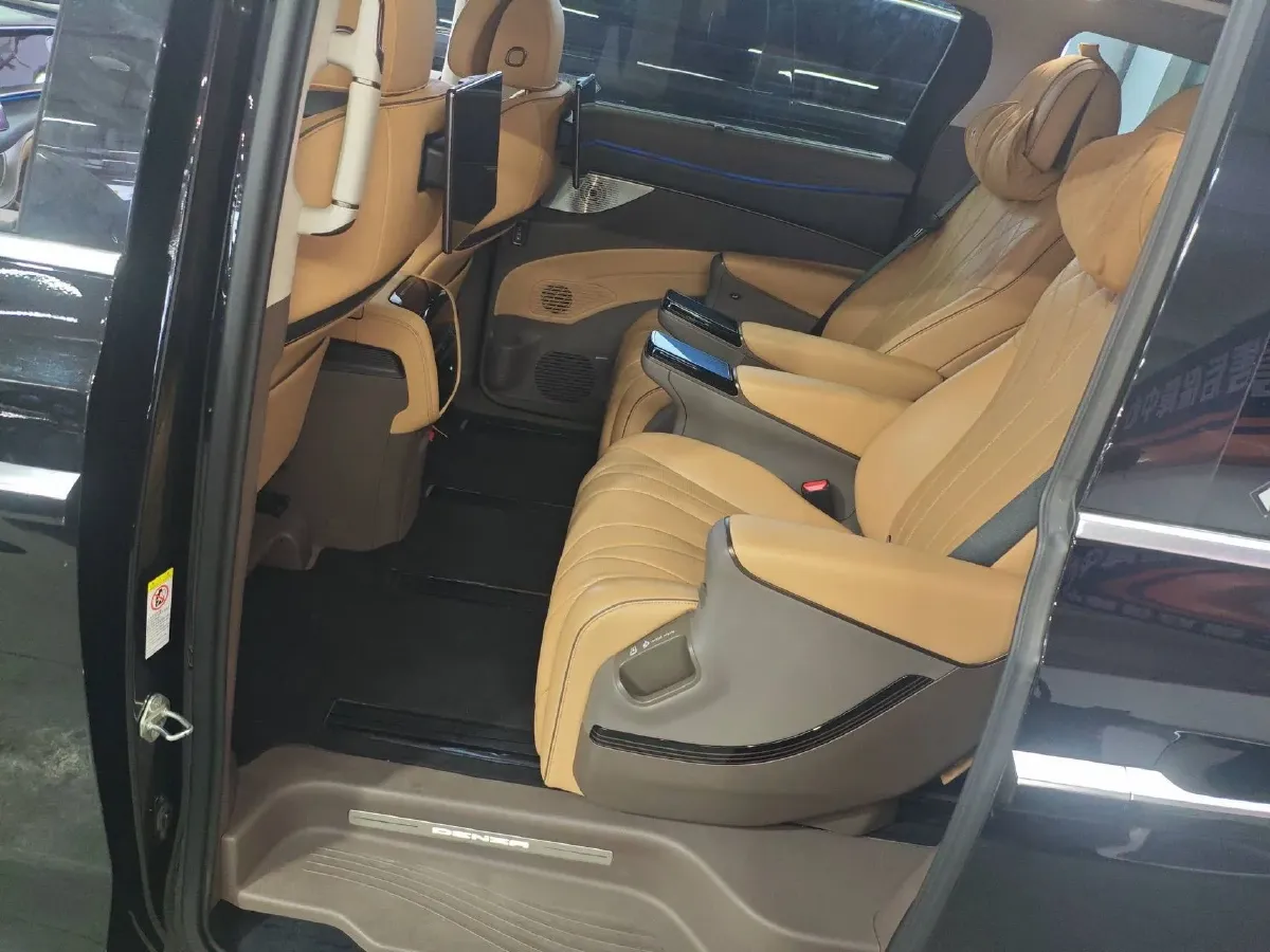 2022 Honda Odyssey 2.0L 146HP L4 E-CVT Hybrid,autocango,china used car exporter,china ev exporter,chinese used car exporter,chinese used ev exporter