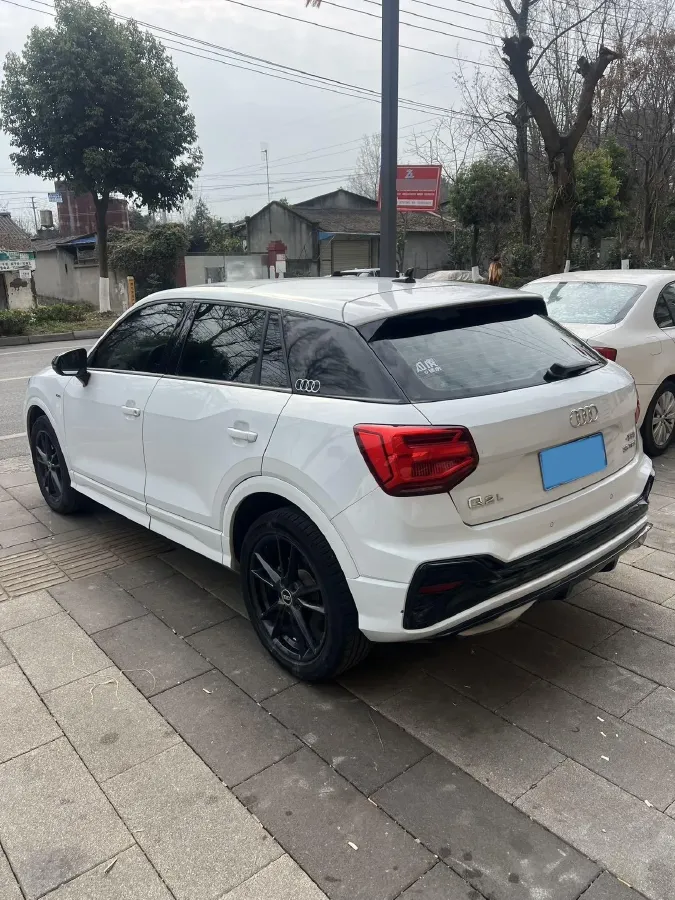 2022 Audi Q2L 1.4T 150HP L4 7DCT,autocango,china used car exporter,china ev exporter,chinese used car exporter,chinese used ev exporter