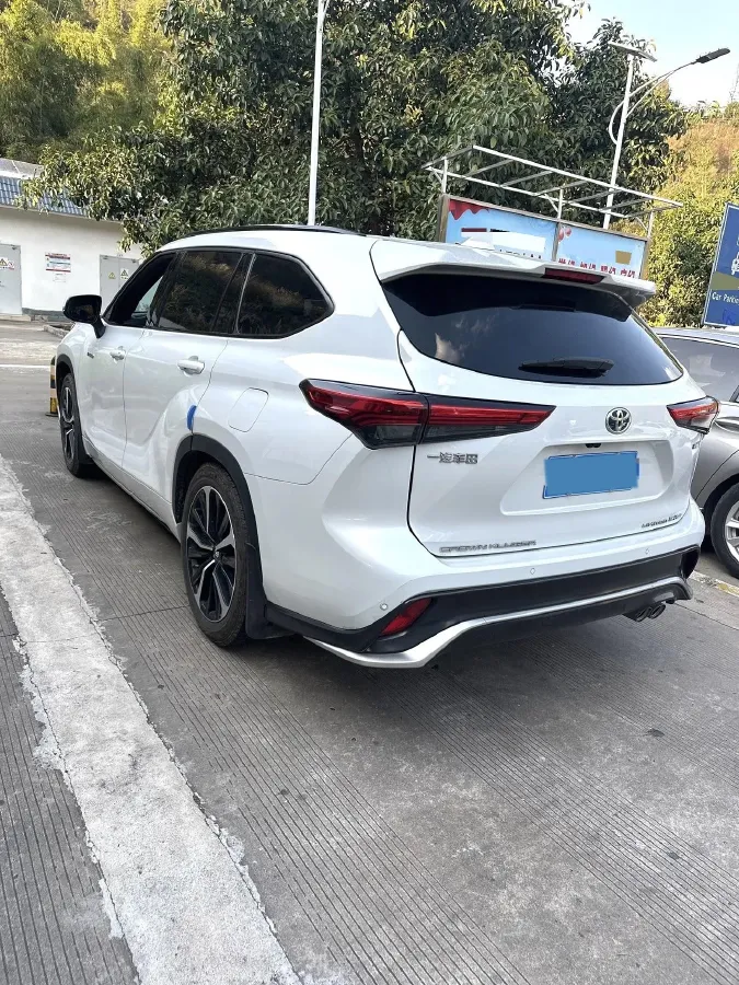 2022 Toyota Crown Kluger 2.5L 192HP L4 E-CVT Hybrid,autocango,china used car exporter,china ev exporter,chinese used car exporter,chinese used ev exporter