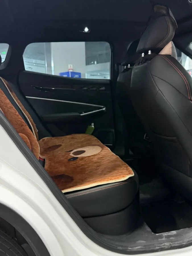 2024 Geely Azkarra 1.5T 181HP L4 7DCT,autocango,china used car exporter,china ev exporter,chinese used car exporter,chinese used ev exporter