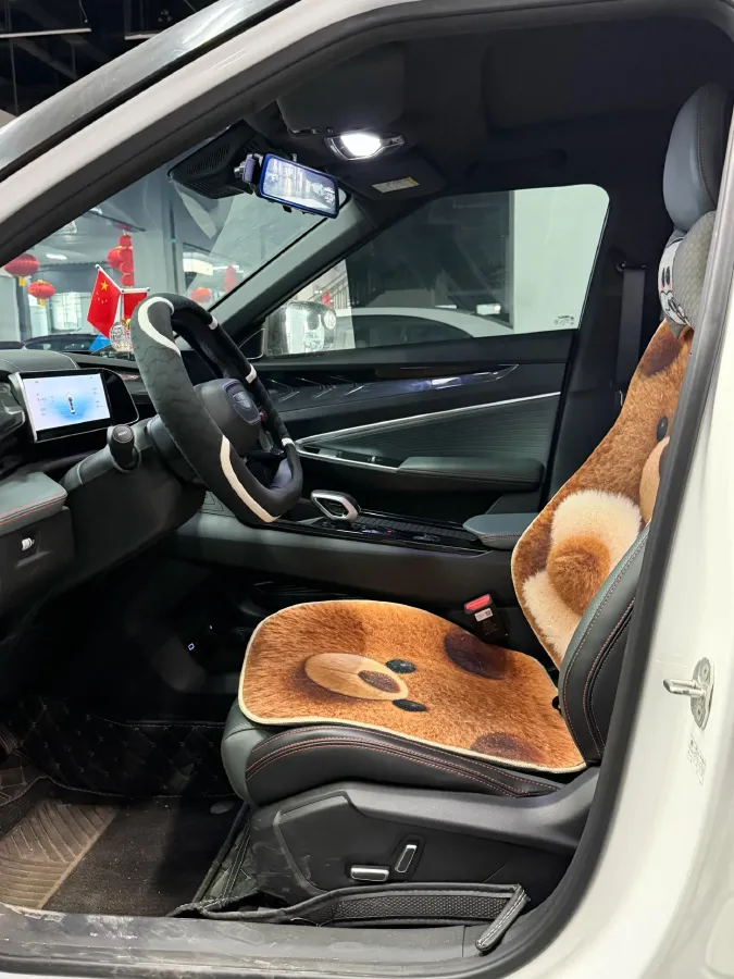 2024 Geely Azkarra 1.5T 181HP L4 7DCT,autocango,china used car exporter,china ev exporter,chinese used car exporter,chinese used ev exporter