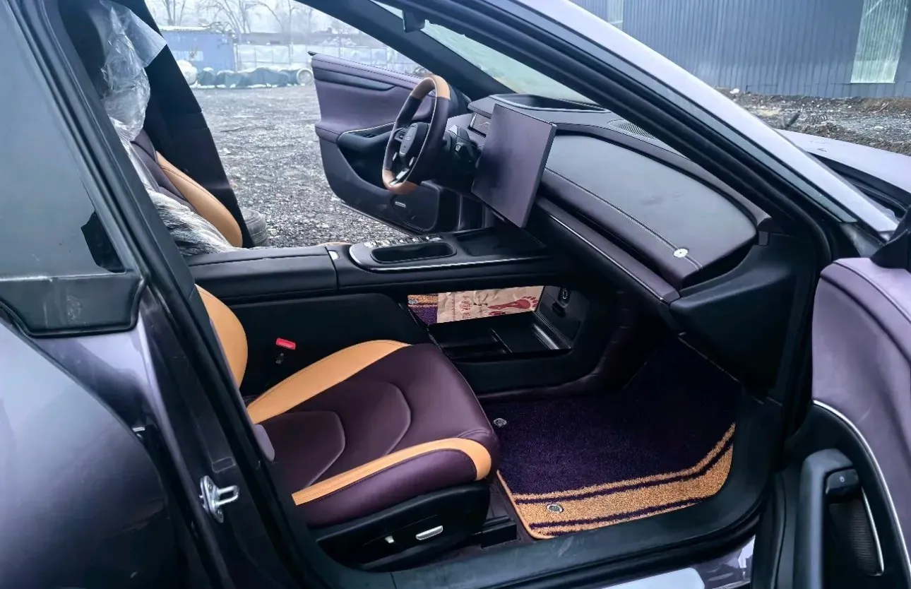 2024 MI SU7 BEV 101KWH,autocango,china used car exporter,china ev exporter,chinese used car exporter,chinese used ev exporter