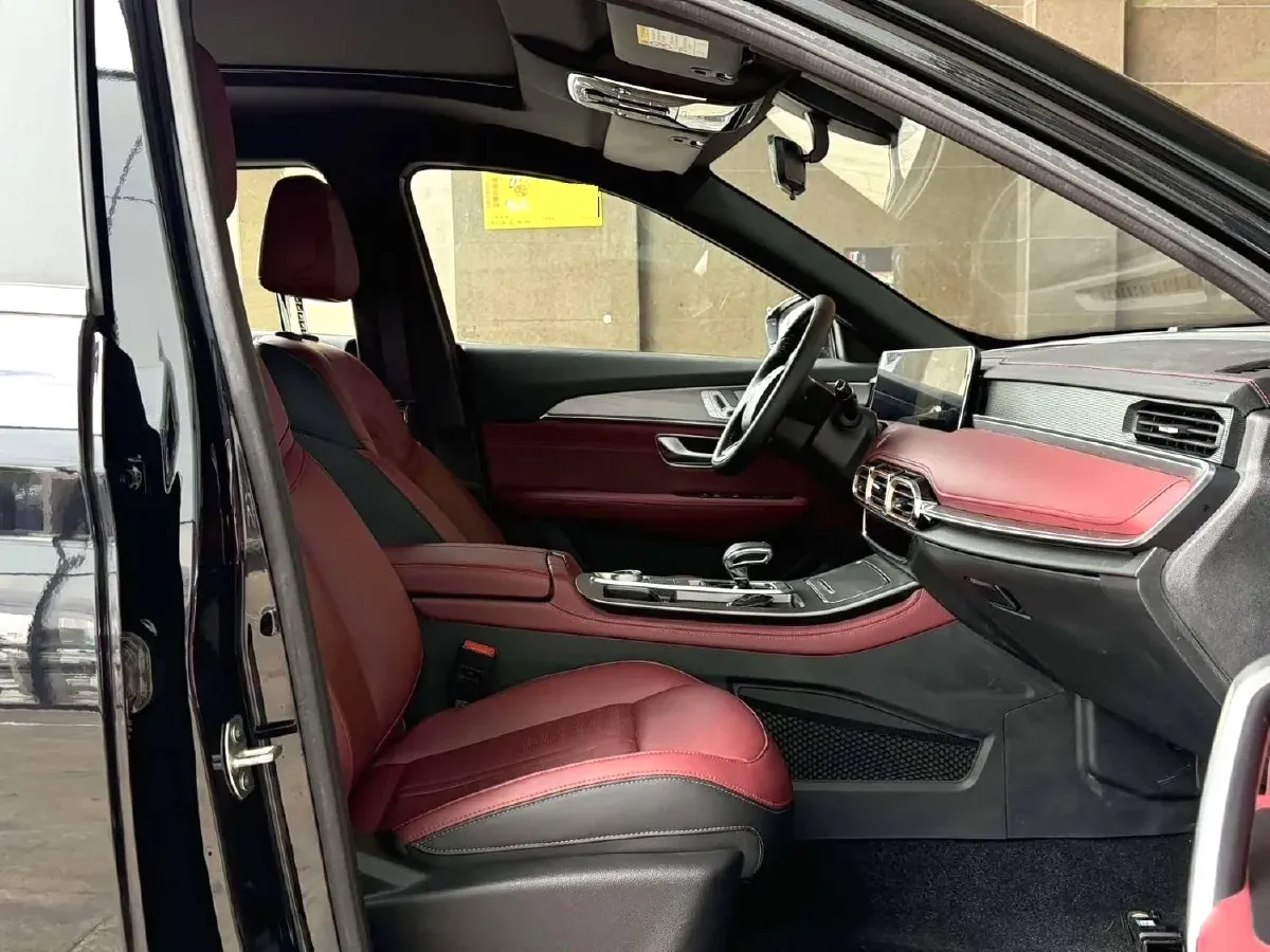 2025 Jetour X70 Plus 1.5T 156HP L4 6DCT,autocango,china used car exporter,china ev exporter,chinese used car exporter,chinese used ev exporter