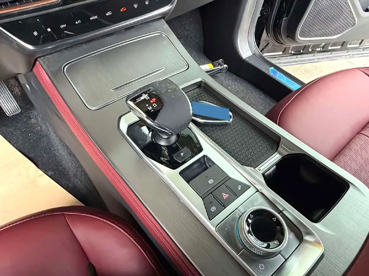 2025 Jetour X70 Plus 1.5T 156HP L4 6DCT,autocango,china used car exporter,china ev exporter,chinese used car exporter,chinese used ev exporter