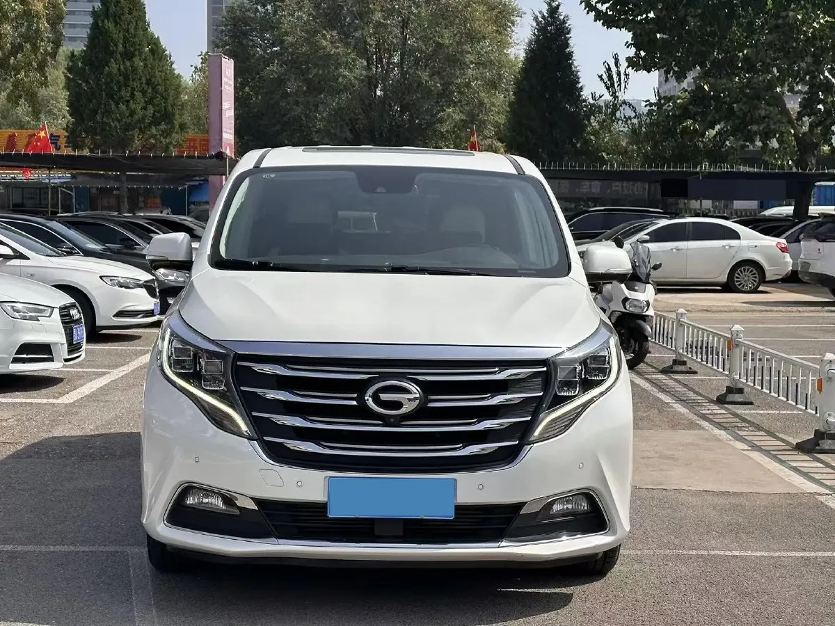2018 GAC Trumpchi M8 2.0T 201HP L4 6AT,autocango,china used car exporter,china ev exporter,chinese used car exporter,chinese used ev exporter