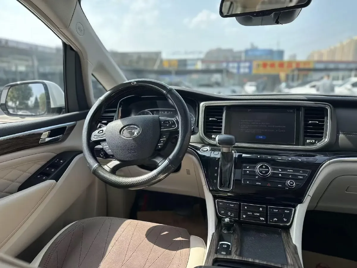 2018 GAC Trumpchi M8 2.0T 201HP L4 6AT,autocango,china used car exporter,china ev exporter,chinese used car exporter,chinese used ev exporter