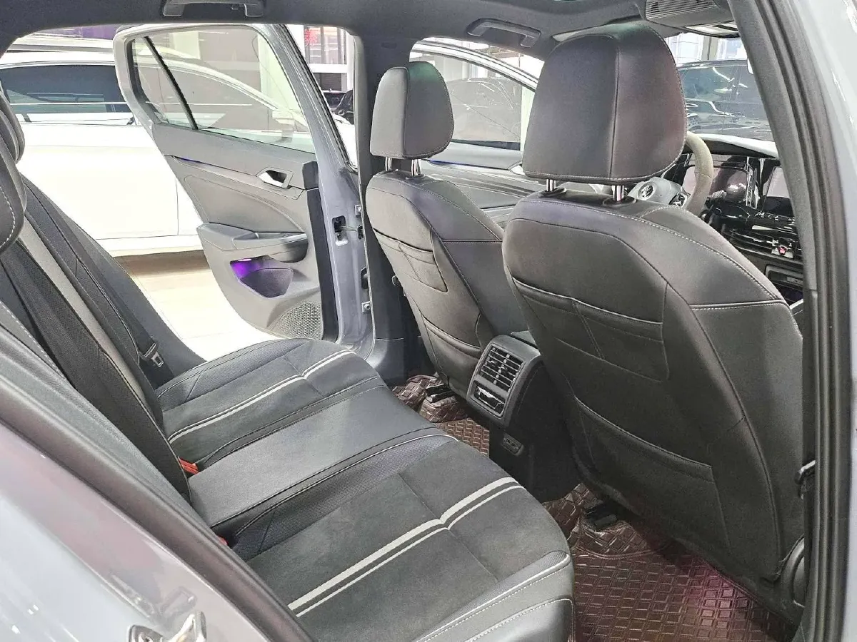 2021 Volkswagen Golf 1.4T 150HP L4 7DCT,autocango,china used car exporter,china ev exporter,chinese used car exporter,chinese used ev exporter