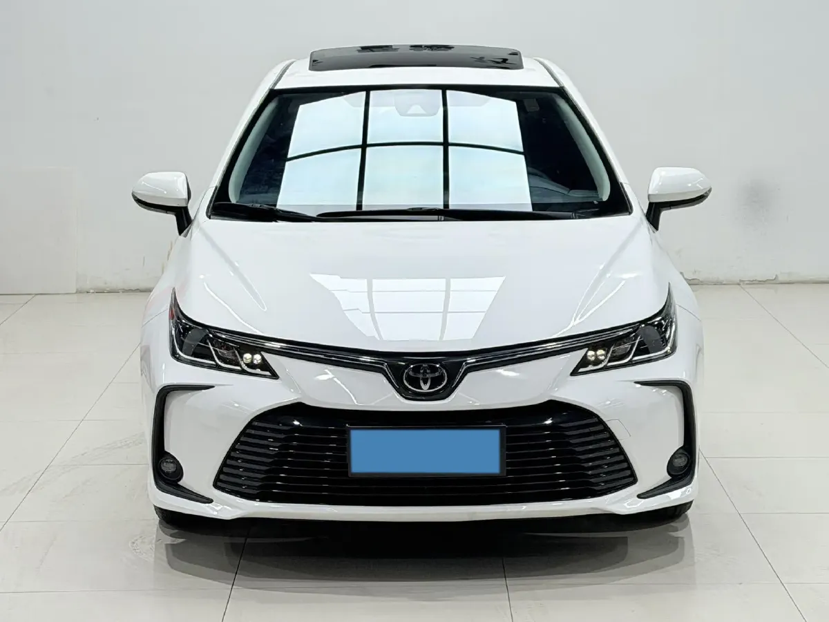 2021 Toyota Corolla 1.2T 116HP L4 CVT,autocango,china used car exporter,china ev exporter,chinese used car exporter,chinese used ev exporter