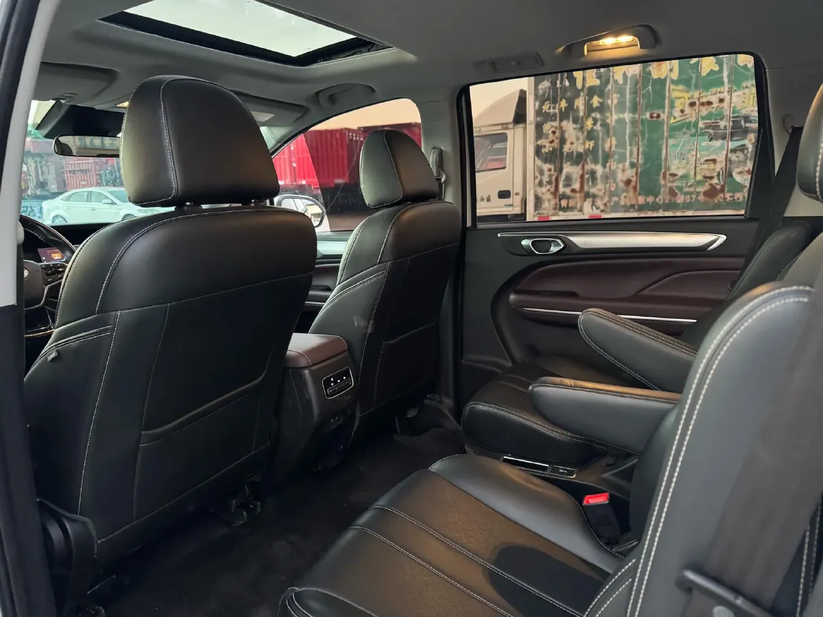 2021 GAC Trumpchi M6 1.5T 169HP L4 7DCT,autocango,china used car exporter,china ev exporter,chinese used car exporter,chinese used ev exporter