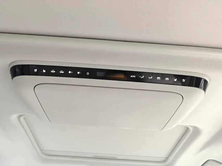 2024 Buick GL8 1.5T 180HP L4 2DHT PHEV 24.4KWH,autocango,china used car exporter,china ev exporter,chinese used car exporter,chinese used ev exporter