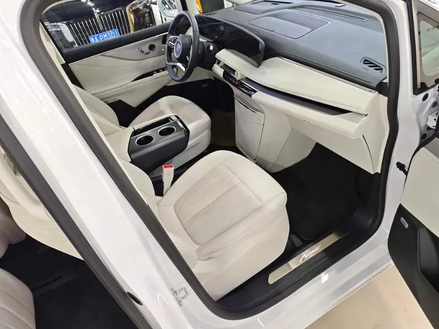2024 Buick GL8 1.5T 180HP L4 2DHT PHEV 24.4KWH,autocango,china used car exporter,china ev exporter,chinese used car exporter,chinese used ev exporter