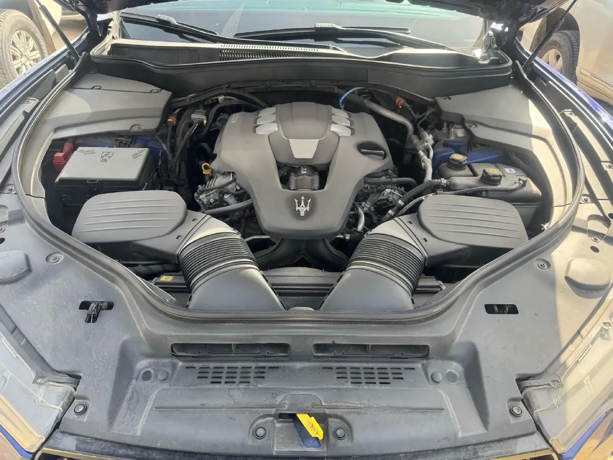 2019 Maserati Levante 3.0T 350HP V6 8AT,autocango,china used car exporter,china ev exporter,chinese used car exporter,chinese used ev exporter