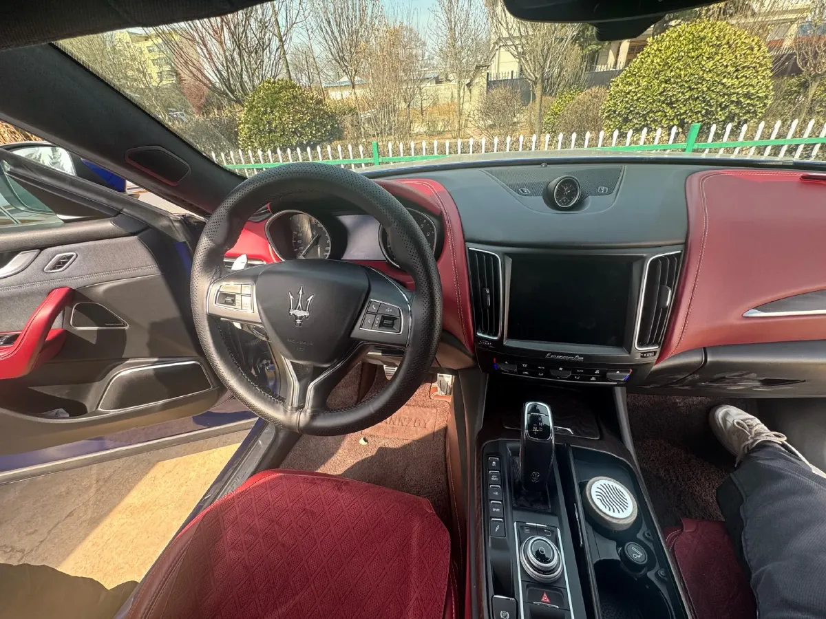 2019 Maserati Levante 3.0T 350HP V6 8AT,autocango,china used car exporter,china ev exporter,chinese used car exporter,chinese used ev exporter