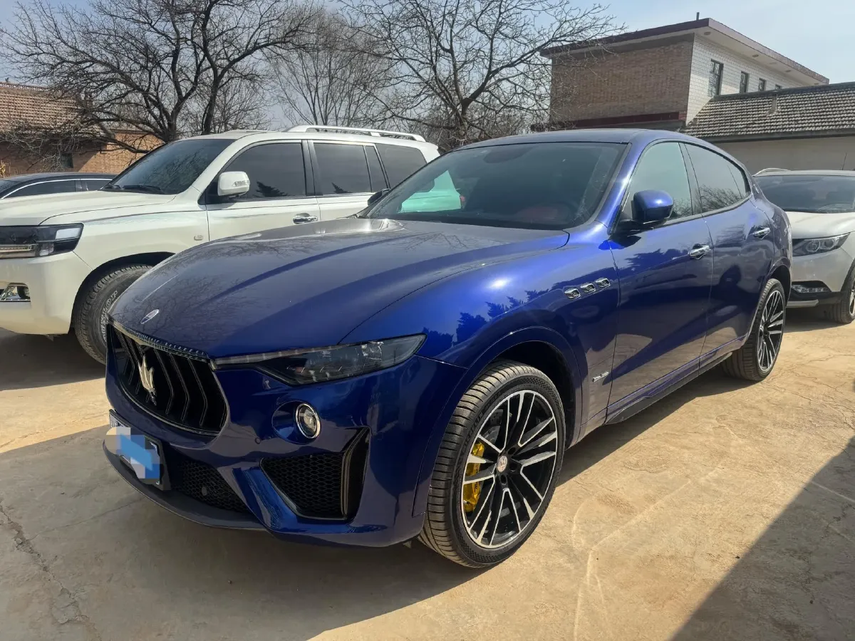 2019 Maserati Levante 3.0T 350HP V6 8AT,autocango,china used car exporter,china ev exporter,chinese used car exporter,chinese used ev exporter