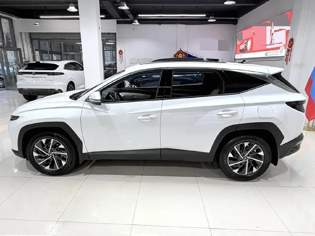 2021 Hyundai Tucson 1.5T 200HP L4 7DCT,autocango,china used car exporter,china ev exporter,chinese used car exporter,chinese used ev exporter