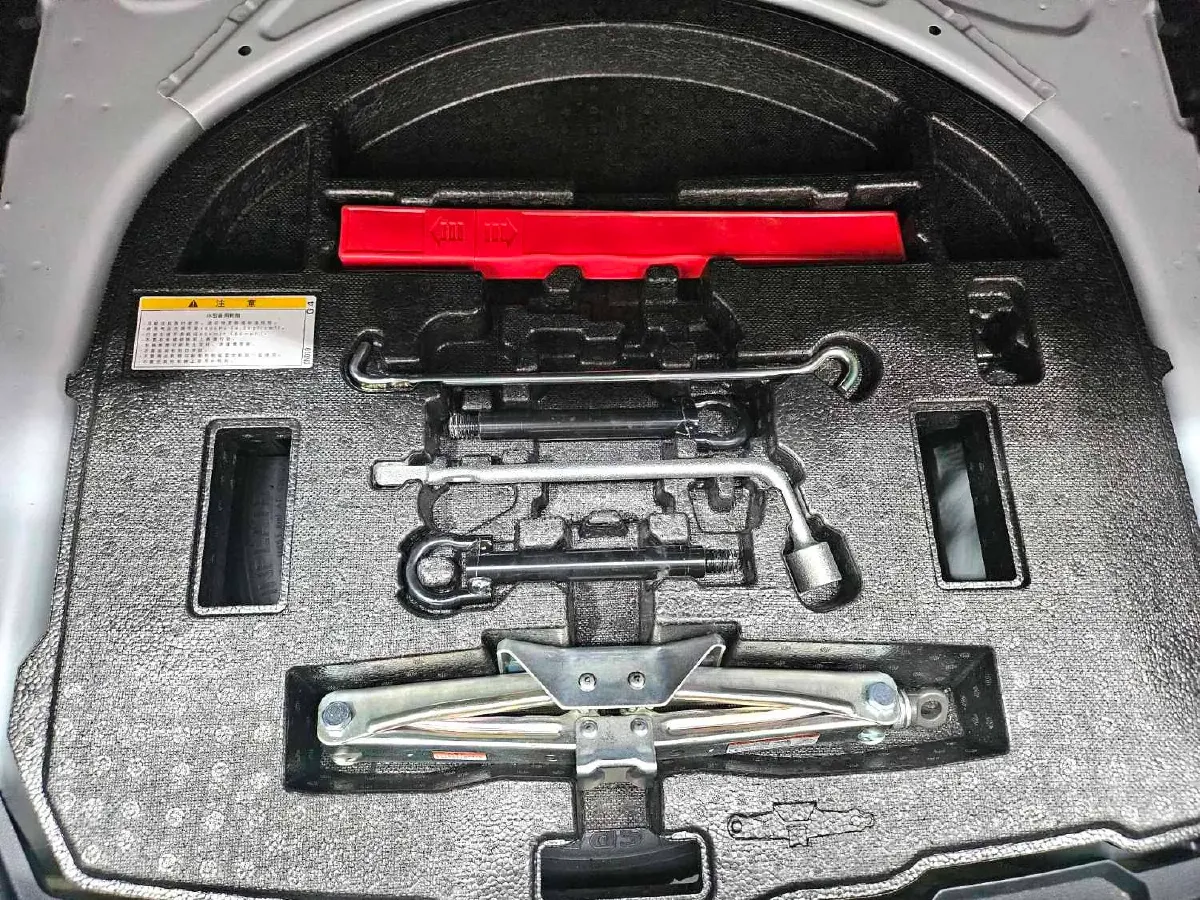 2021 Toyota Corolla 1.2T 116HP L4 CVT,autocango,china used car exporter,china ev exporter,chinese used car exporter,chinese used ev exporter