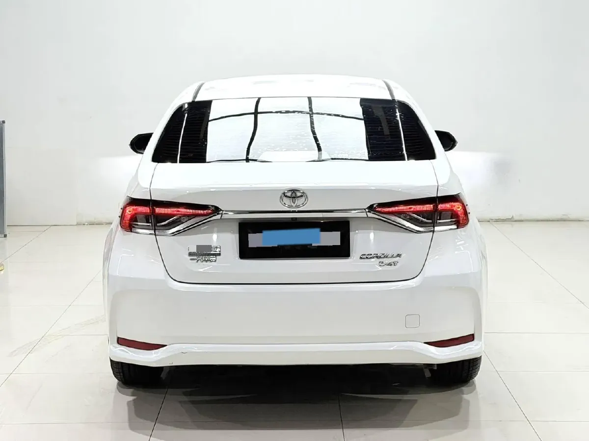 2021 Toyota Corolla 1.2T 116HP L4 CVT,autocango,china used car exporter,china ev exporter,chinese used car exporter,chinese used ev exporter