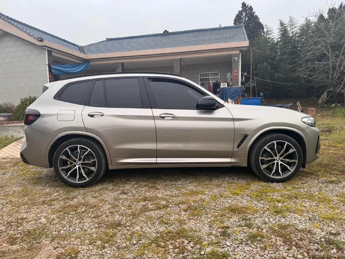2022 BMW X3 2.0T 252HP L4 8AT,autocango,china used car exporter,china ev exporter,chinese used car exporter,chinese used ev exporter