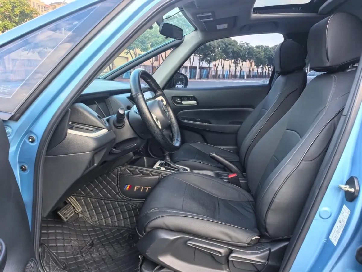 2021 Honda Fit 1.5L 131HP L4 CVT,autocango,china used car exporter,china ev exporter,chinese used car exporter,chinese used ev exporter