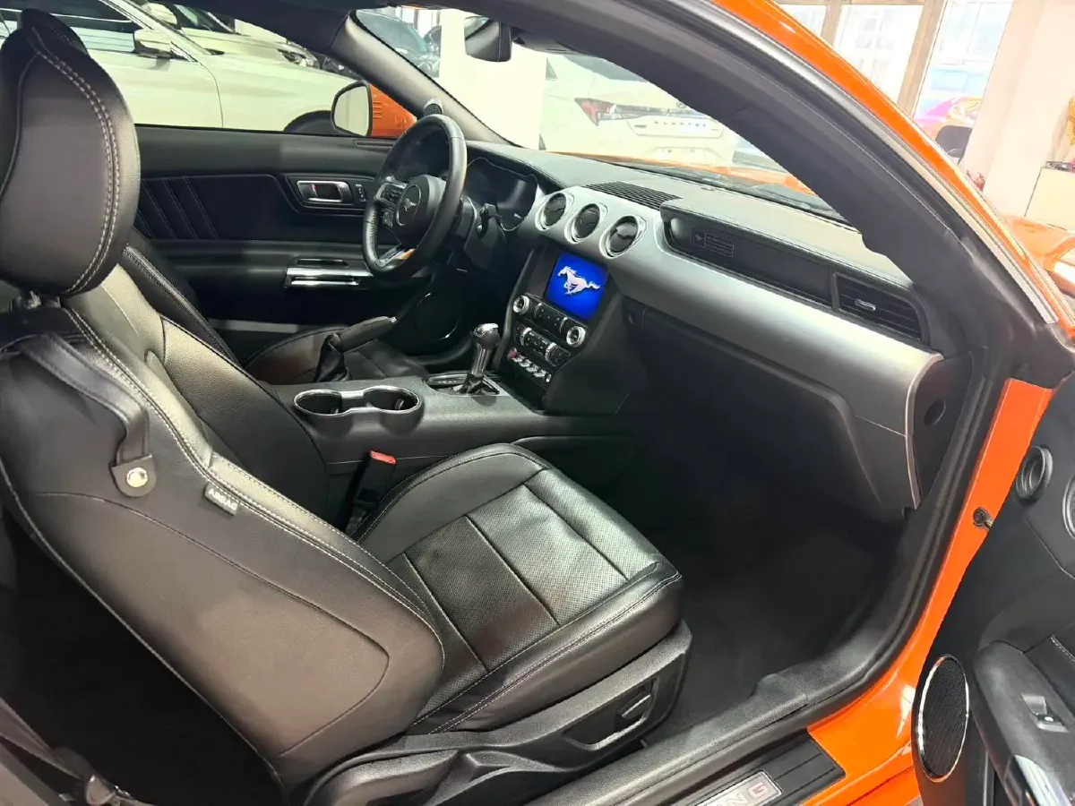 2020 Ford Mustang 2.3T 299HP L4 10AT,autocango,china used car exporter,china ev exporter,chinese used car exporter,chinese used ev exporter