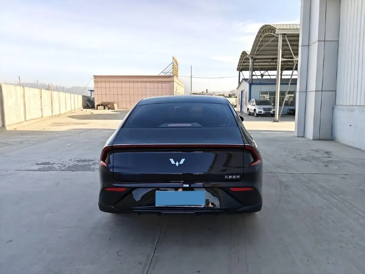 2024 WuLing XingGuang 1.5L 106HP L4 E-CVT PHEV 20.5KWH,autocango,china used car exporter,china ev exporter,chinese used car exporter,chinese used ev exporter