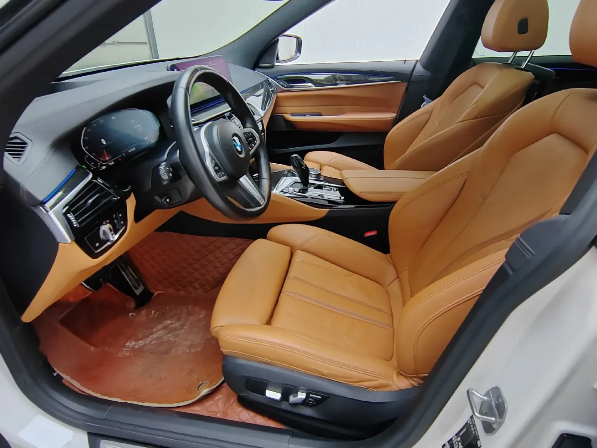 2021 BMW 6 Series GT 2.0T 258HP L4 8AT,autocango,china used car exporter,china ev exporter,chinese used car exporter,chinese used ev exporter