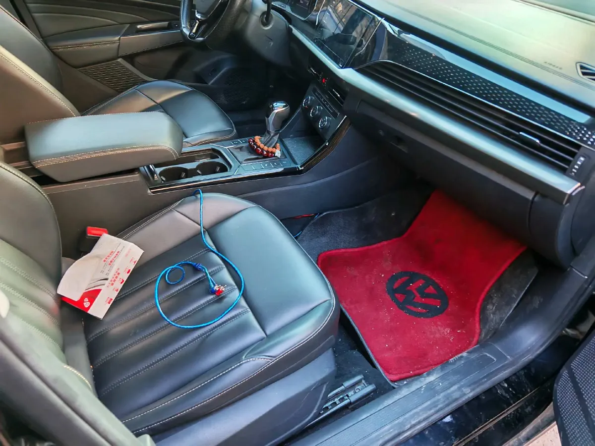 2019 Chevrolet Equinox 1.5T 180HP L4 6AT,autocango,china used car exporter,china ev exporter,chinese used car exporter,chinese used ev exporter