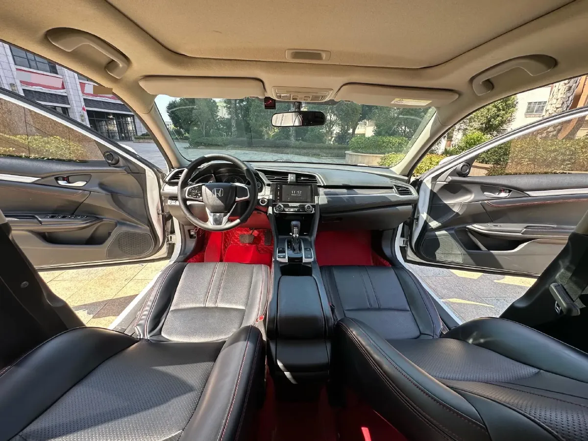 2019 Honda Civic 1.5T 177HP L4 CVT,autocango,china used car exporter,china ev exporter,chinese used car exporter,chinese used ev exporter