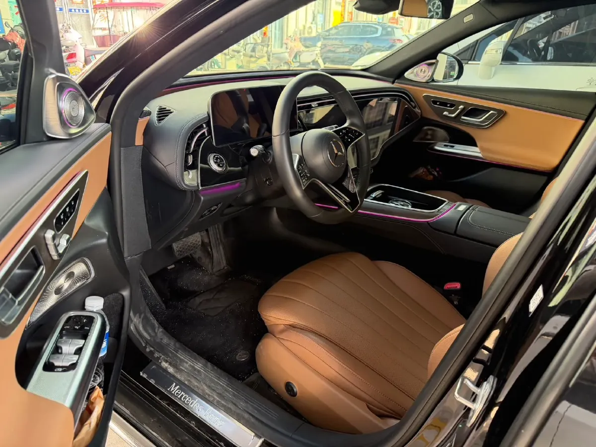 2025 Mercedes-Benz E Class 2.0T 258HP L4 9AT,autocango,china used car exporter,china ev exporter,chinese used car exporter,chinese used ev exporter