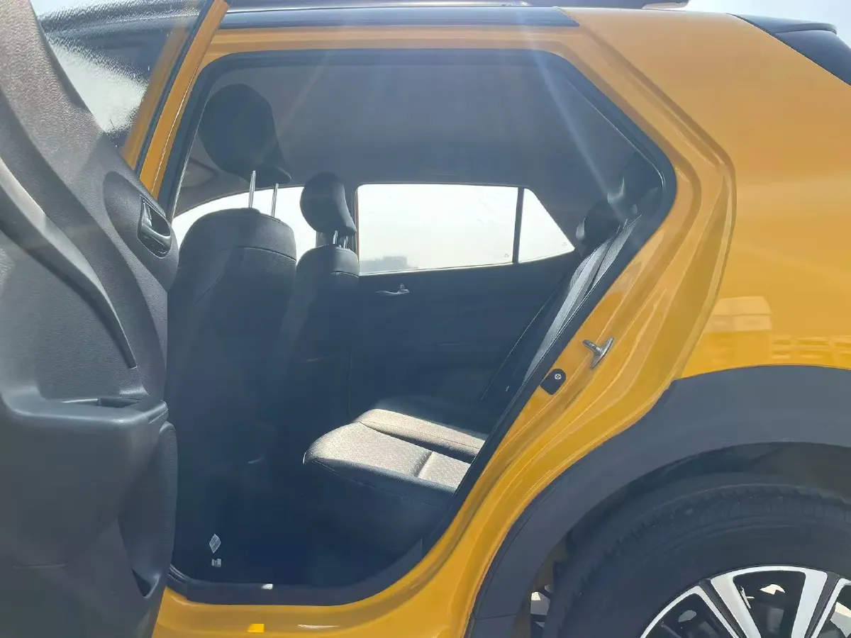 2019 Kia KX1 1.4L 100HP L4 6AT,autocango,china used car exporter,china ev exporter,chinese used car exporter,chinese used ev exporter