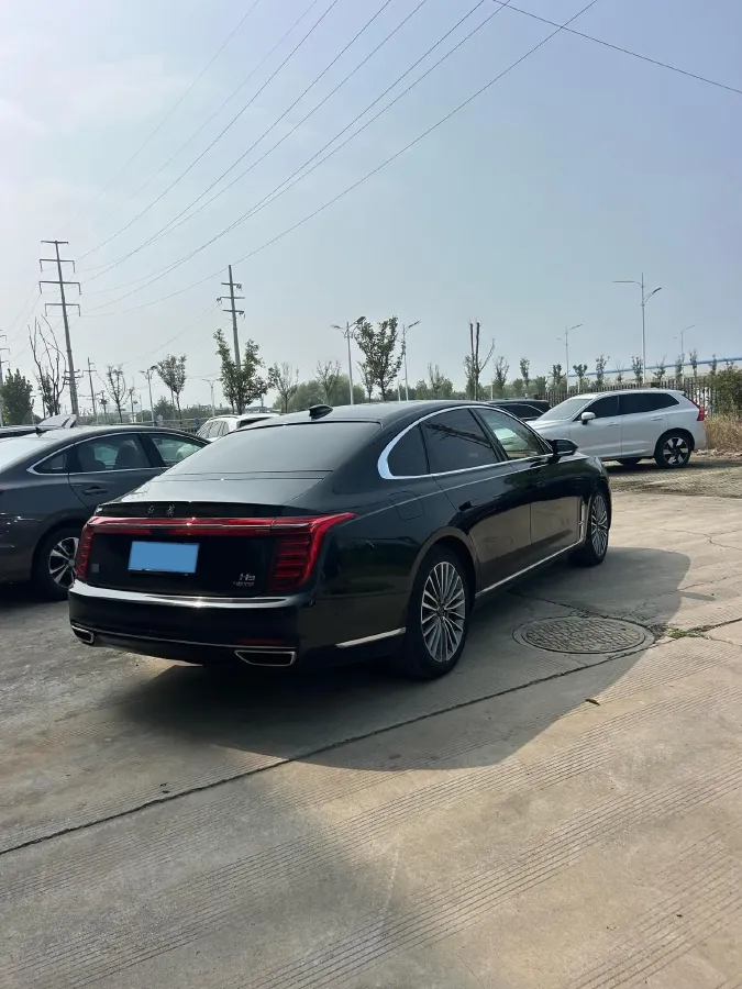 2022 HongQi H9 2.0T 252HP L4 7DCT,autocango,china used car exporter,china ev exporter,chinese used car exporter,chinese used ev exporter