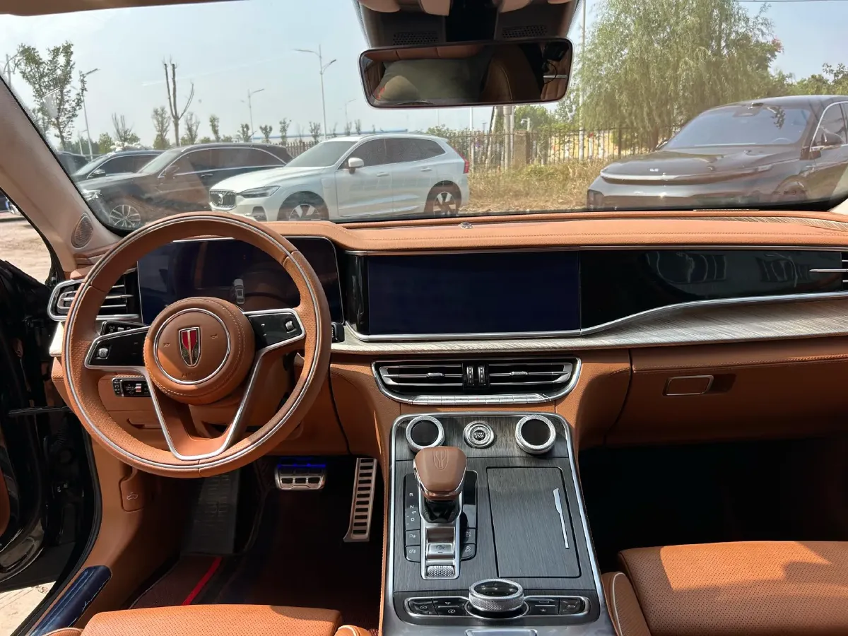 2022 HongQi H9 2.0T 252HP L4 7DCT,autocango,china used car exporter,china ev exporter,chinese used car exporter,chinese used ev exporter