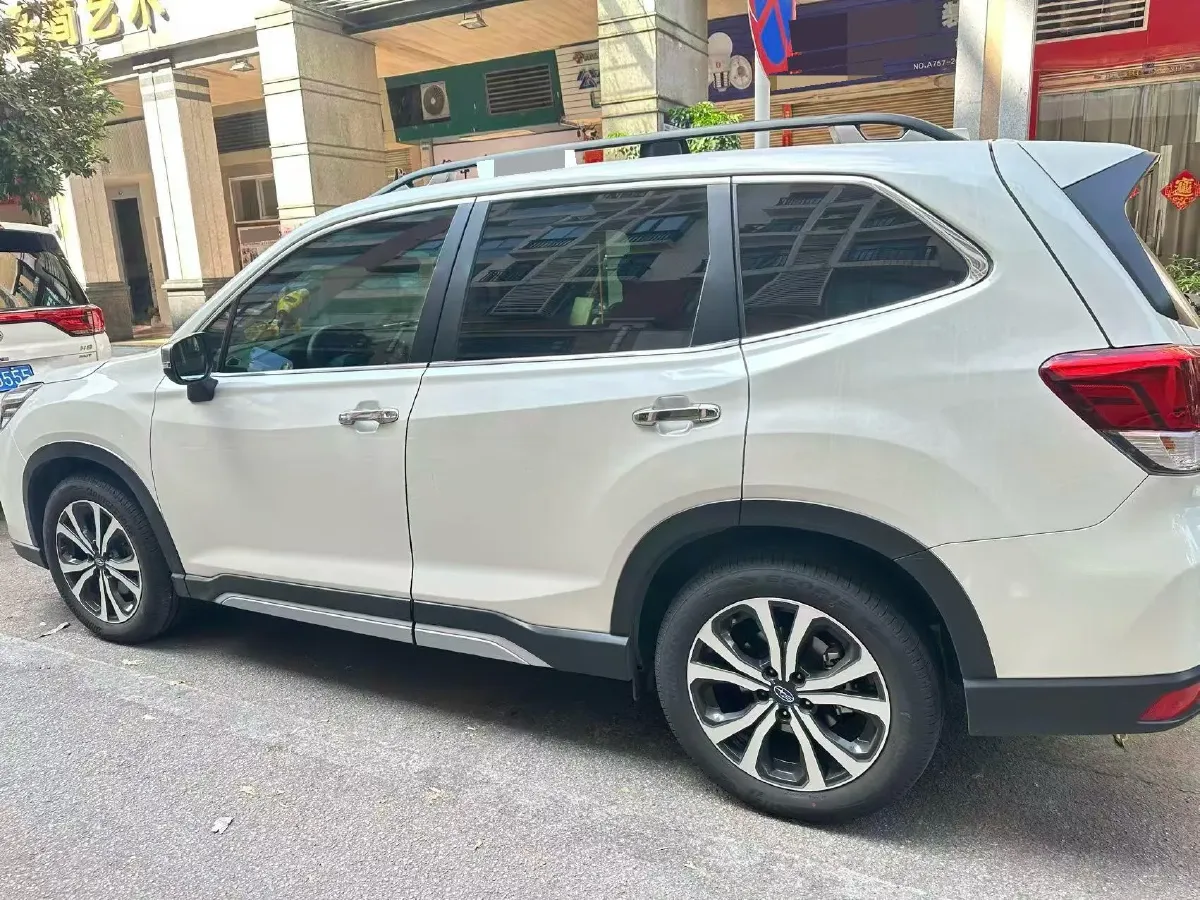 2021 Subaru Forester 2.0L 154HP H4 CVT,autocango,china used car exporter,china ev exporter,chinese used car exporter,chinese used ev exporter