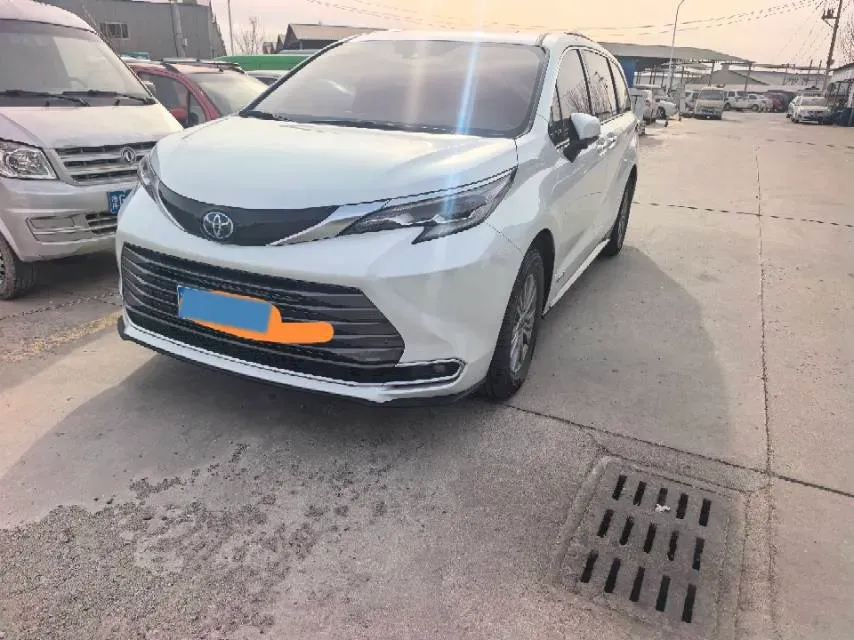 2021 Toyota Sienna 2.5L 192HP L4 E-CVT Hybrid,autocango,china used car exporter,china ev exporter,chinese used car exporter,chinese used ev exporter