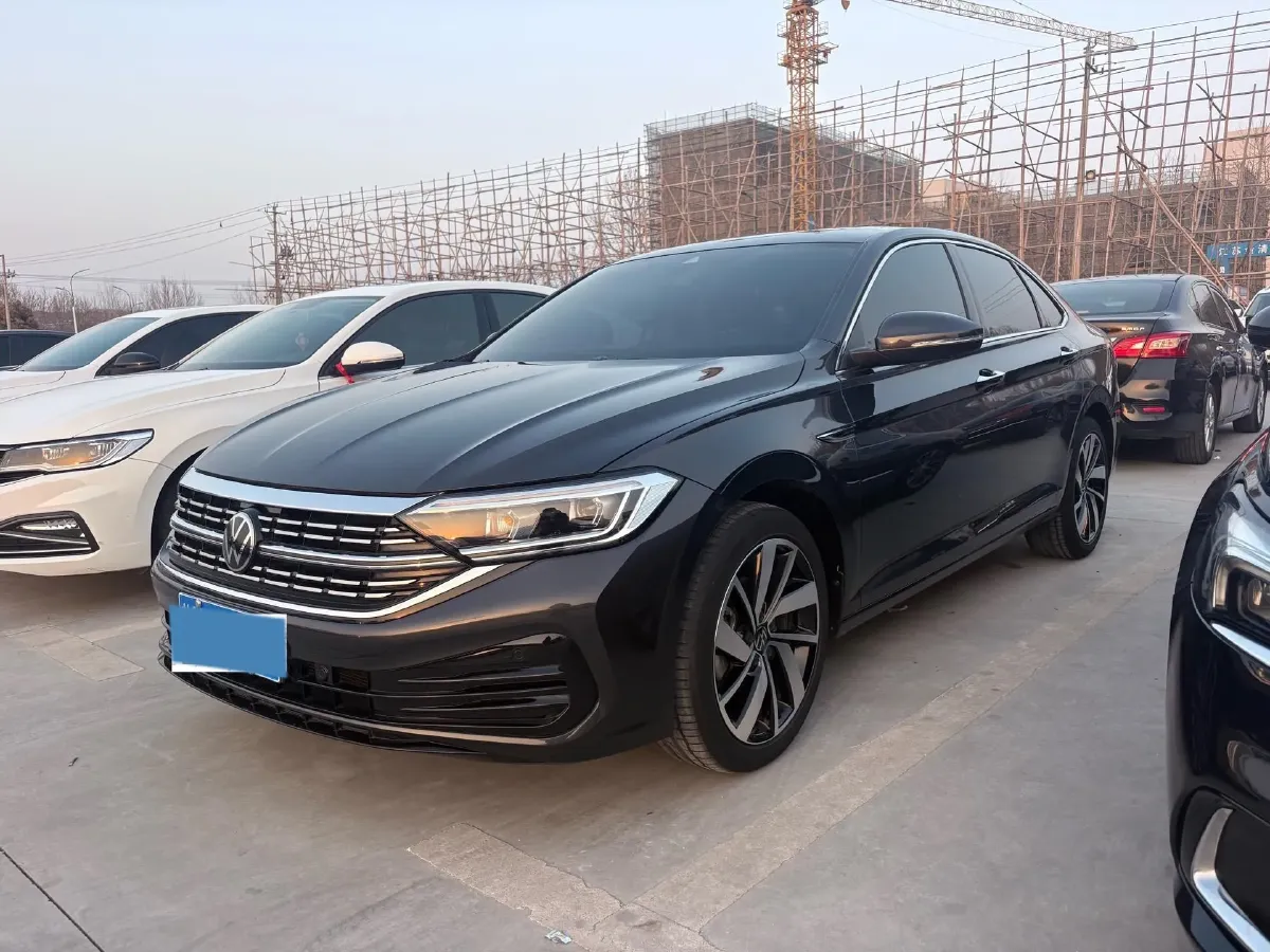 2023 Volkswagen Sagitar 1.5T 160HP L4 7DCT,autocango,china used car exporter,china ev exporter,chinese used car exporter,chinese used ev exporter