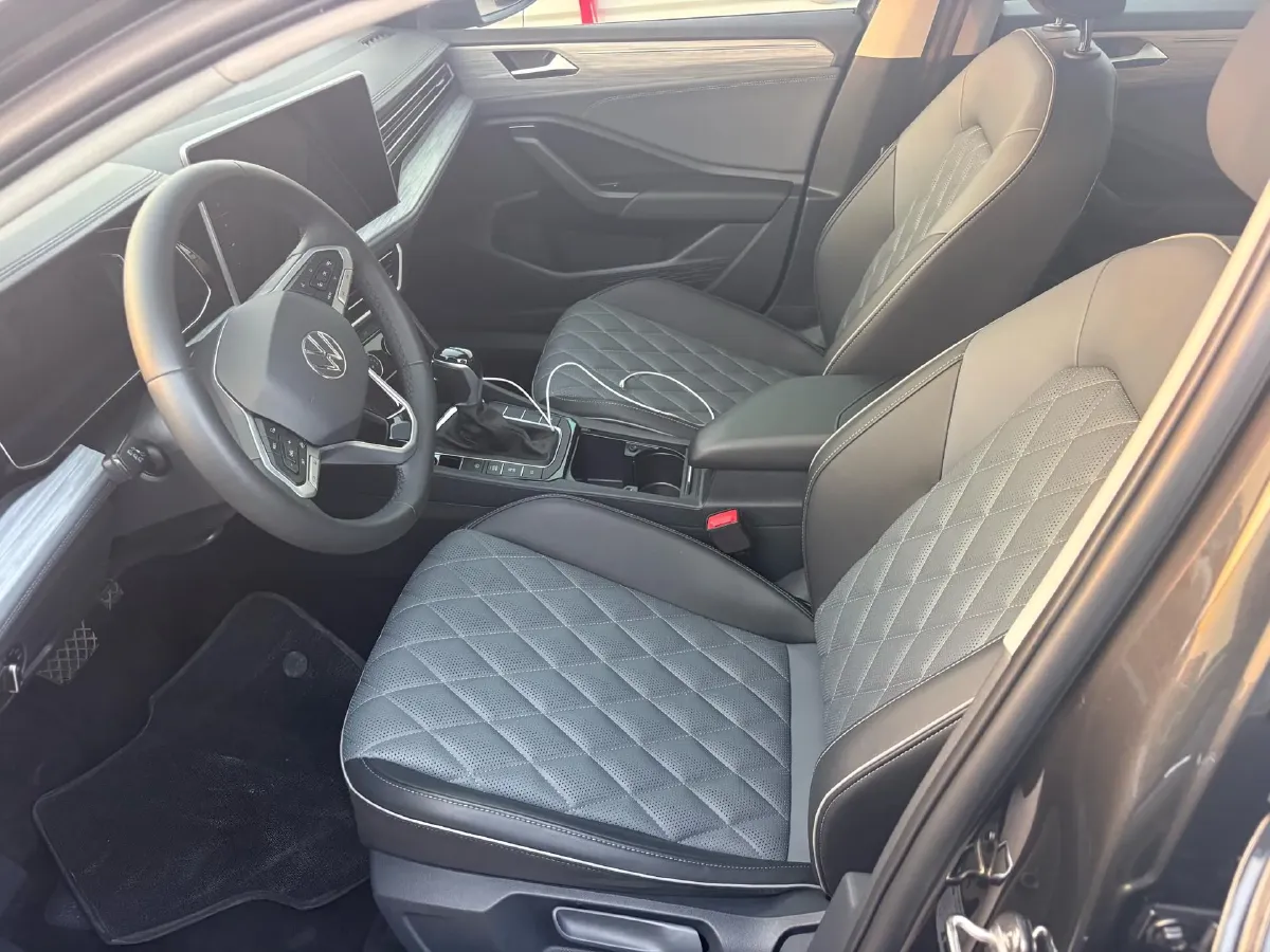 2023 Volkswagen Sagitar 1.5T 160HP L4 7DCT,autocango,china used car exporter,china ev exporter,chinese used car exporter,chinese used ev exporter